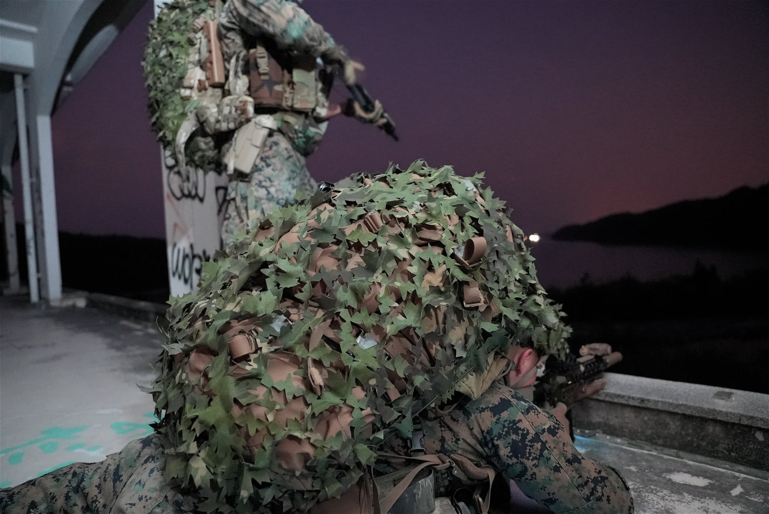 Mobile Camouflage : Techniques for Moving Units